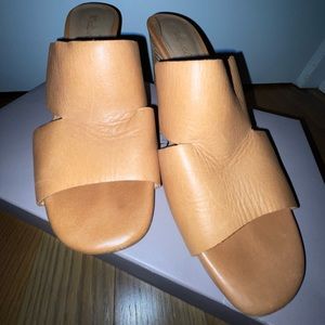 MADEWELL THE TESSA MULE - LEATHER - DESERT CAMEL